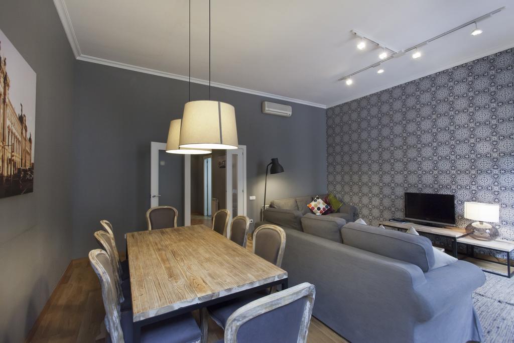 Short Stay Group Paseo De Gracia Serviced Apartments Barcelona Ngoại thất bức ảnh