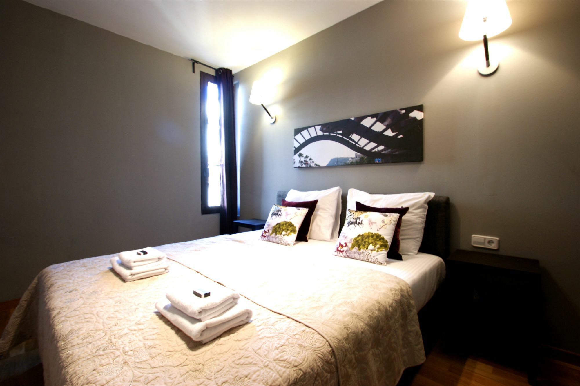 Short Stay Group Paseo De Gracia Serviced Apartments Barcelona Ngoại thất bức ảnh