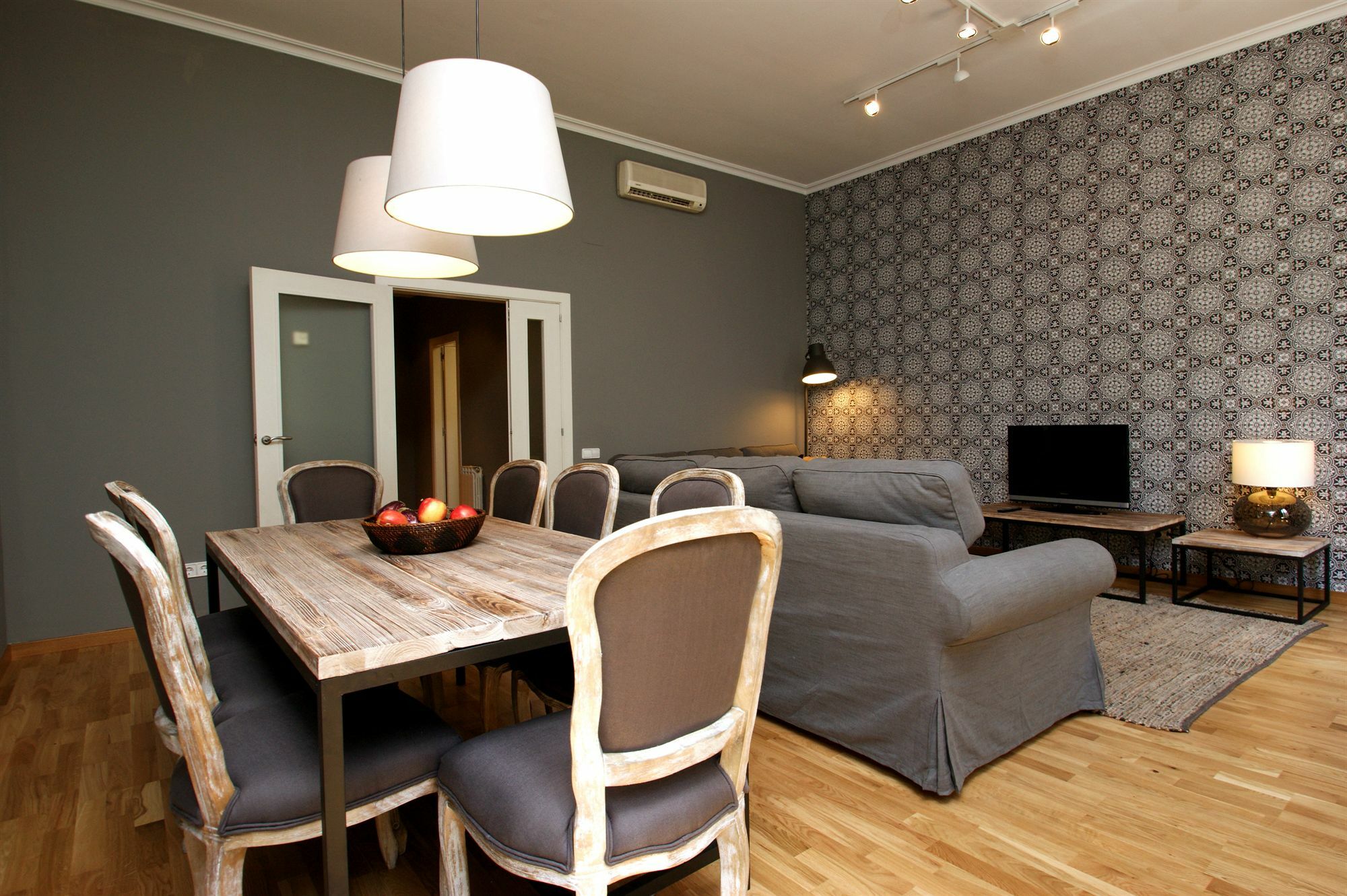Short Stay Group Paseo De Gracia Serviced Apartments Barcelona Ngoại thất bức ảnh