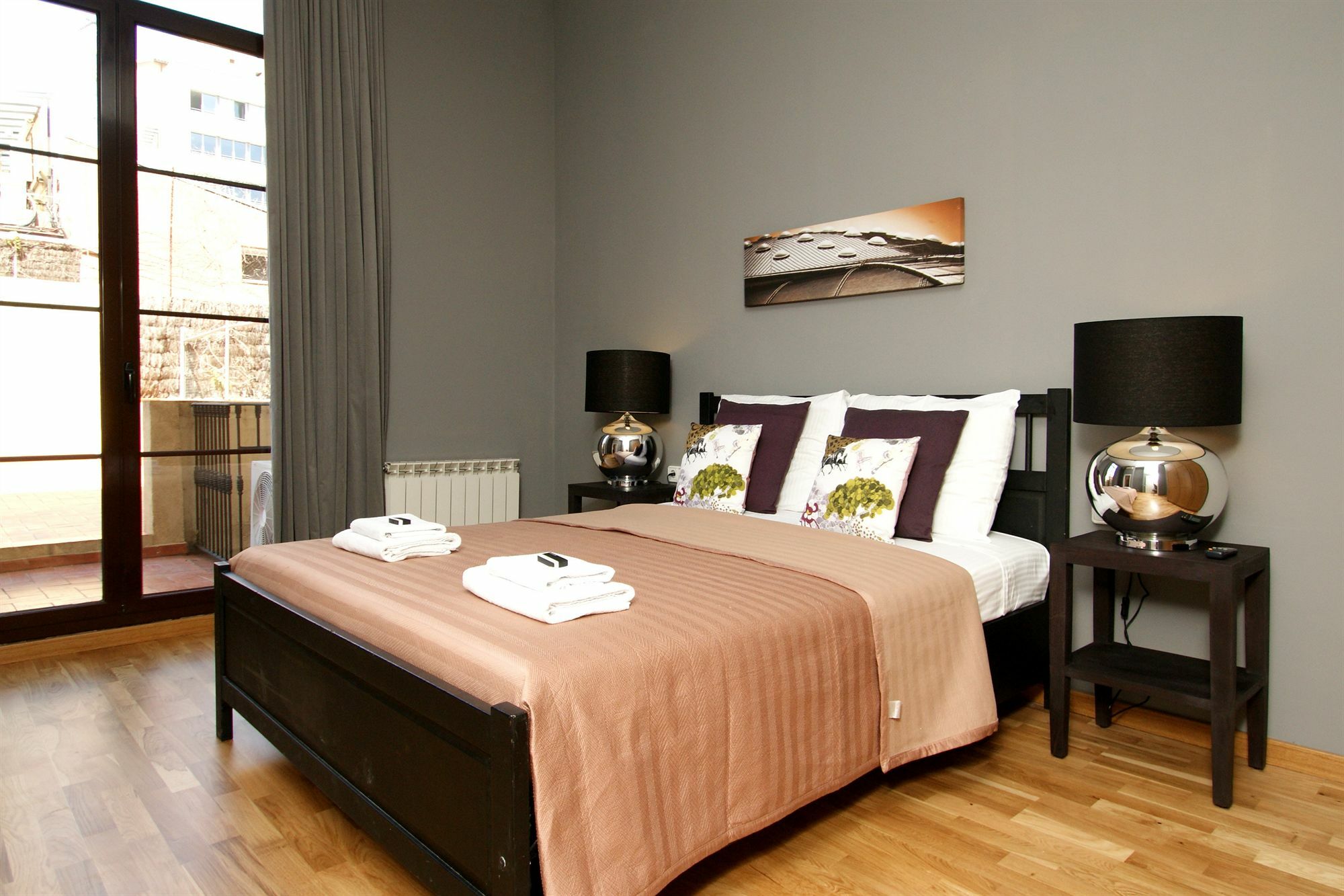 Short Stay Group Paseo De Gracia Serviced Apartments Barcelona Ngoại thất bức ảnh